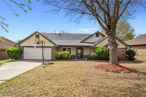 5104 92nd St, Fort Smith, AR 72903 photo 1