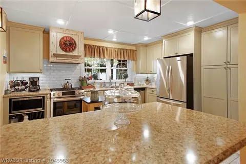 2105 Garner Ln, Fort Smith, AR 72901 photo 8
