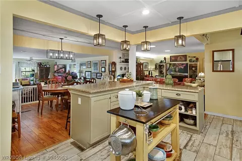 2105 Garner Ln, Fort Smith, AR 72901 photo 5