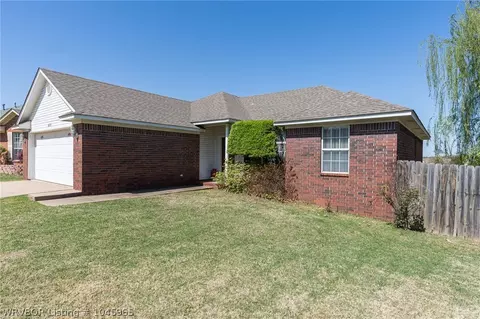 6220 Fallstone Rd, Fort Smith, AR 72916 photo 4