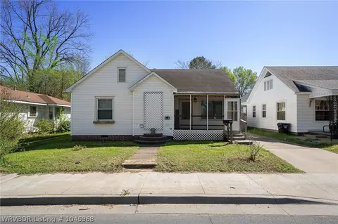 2012 Dodson Ave, Fort Smith, AR 72901 photo 1