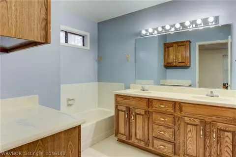 712 Maple St, Bonanza, AR 72916 photo 23