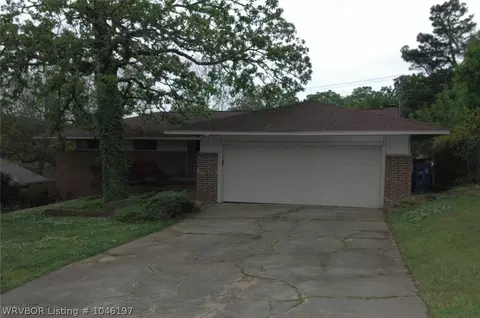 3204 32nd St, Fort Smith, AR 72903 photo 2