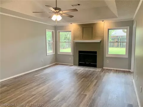 3904 Bristol Ln, Fort Smith, AR 72908 photo 3