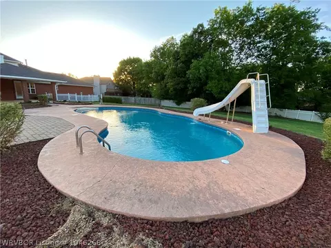 10715 Saint Michael Ct, Fort Smith, AR 72908 photo 2