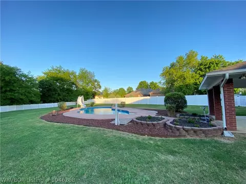 10715 Saint Michael Ct, Fort Smith, AR 72908 photo 11