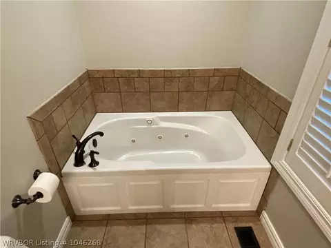 10715 Saint Michael Ct, Fort Smith, AR 72908 photo 28