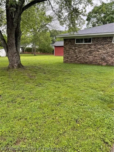 411 E Maple St, Paris, AR 72855 photo 18