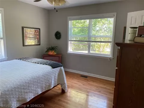 1359 Scheile St, Paris, AR 72855 photo 33