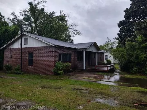 4704 31st St, Fort Smith, AR 72904 photo 1