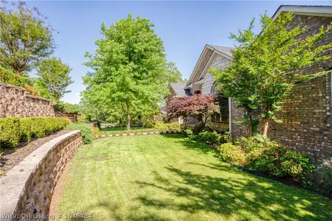 3400 Southview Dr, Fort Smith, AR 72903 photo 2