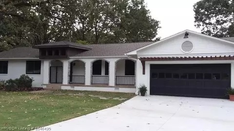 3410 Cliff Dr, Fort Smith, AR 72903 photo 1