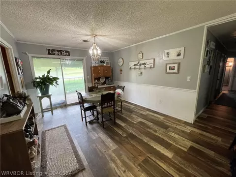 693 8th St, Waldron, AR 72958 photo 12