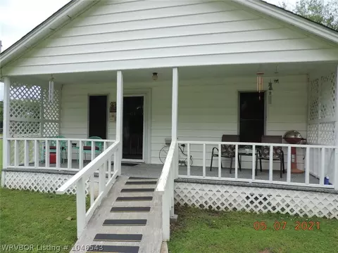 613 4th St, Ozark, AR 72949 photo 6