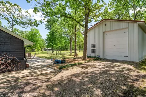2709 Bluebird Ln, Lavaca, AR 72941 photo 7