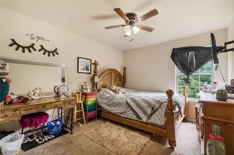 2409 Crestview Ln, Barling, AR 72923 photo 8