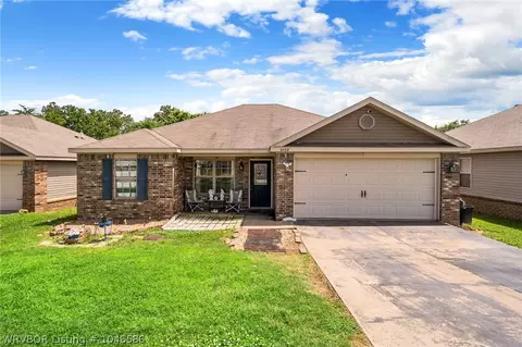 2409 Crestview Ln, Barling, AR 72923 photo 1