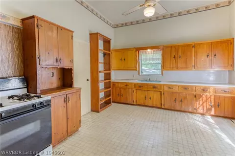 206 Gregg, Mansfield, AR 72944 photo 10