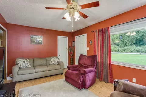 2004 Bugscuffle Rd, Lavaca, AR 72941 photo 6
