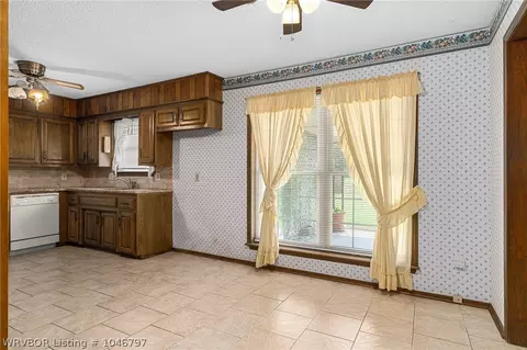 8533 Harvard Dr, Fort Smith, AR 72908 photo 13