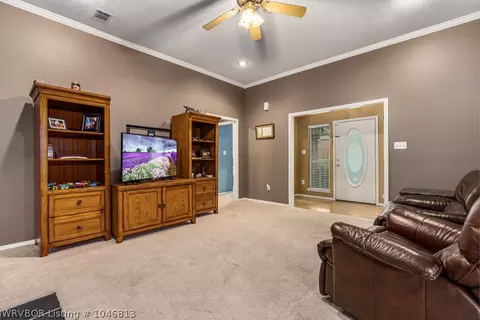 3301 Kinross Dr, Fort Smith, AR 72908 photo 5
