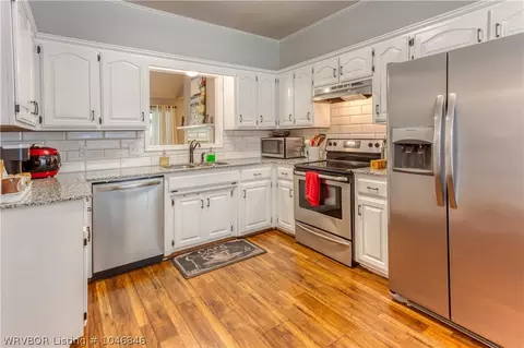 703 I Cir, Barling, AR 72923 photo 8