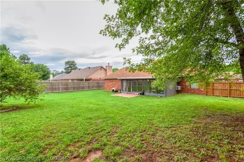 703 I Cir, Barling, AR 72923 photo 23