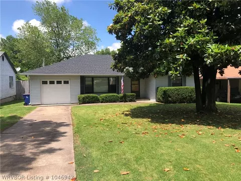 4105 S P St, Fort Smith, AR 72903 photo 2