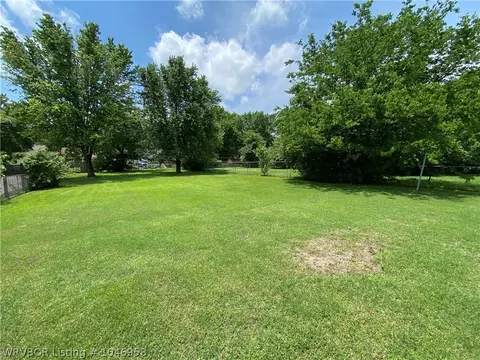 4102 S Q St, Fort Smith, AR 72903 photo 28