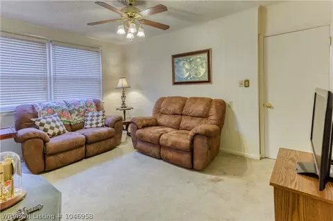 4102 S Q St, Fort Smith, AR 72903 photo 5