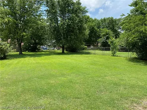 4102 S Q St, Fort Smith, AR 72903 photo 27
