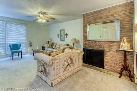 4102 S Q St, Fort Smith, AR 72903 photo 4