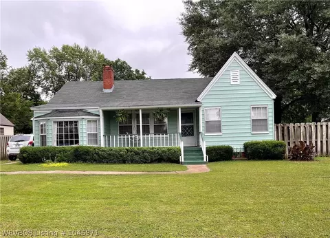 1406 N 39th St, Fort Smith, AR 72904 photo 1