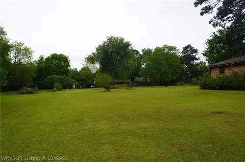2213 K St, Barling, AR 72923 photo 11