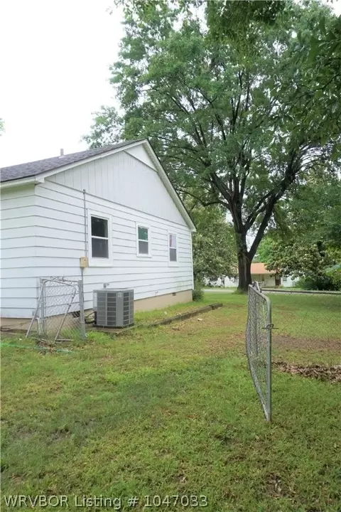 4620 N N St, Fort Smith, AR 72904 photo 3