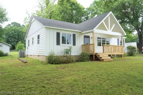 4620 N N St, Fort Smith, AR 72904 photo 2