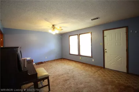 1015 N Aster St, Greenwood, AR 72936 photo 5