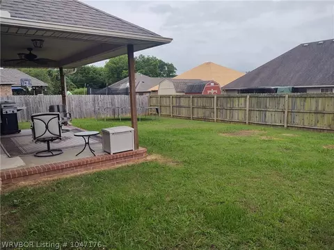 1807 Fairbanks Dr, Barling, AR 72923 photo 16