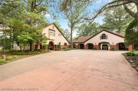 5500 Painter Ln, Fort Smith, AR 72903