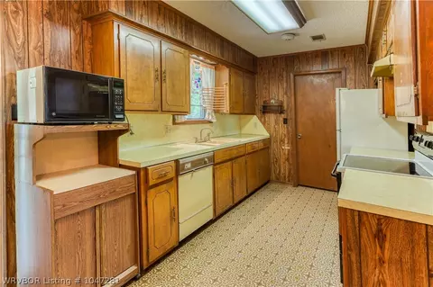 204 Darlene Dr, Mansfield, AR 72944 photo 12