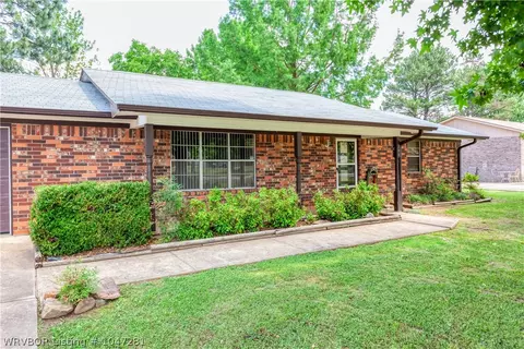 204 Darlene Dr, Mansfield, AR 72944 photo 2