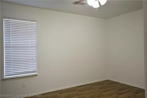 119 Commanche Loop, Roland, OK 74954 photo 11