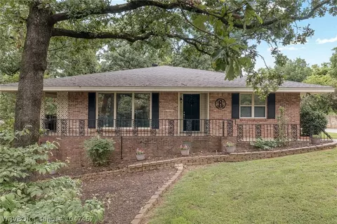 2515 Jackson St, Fort Smith, AR 72901 photo 2