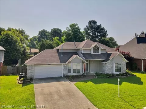 3105 S 106th Cir, Fort Smith, AR 72903 photo 1