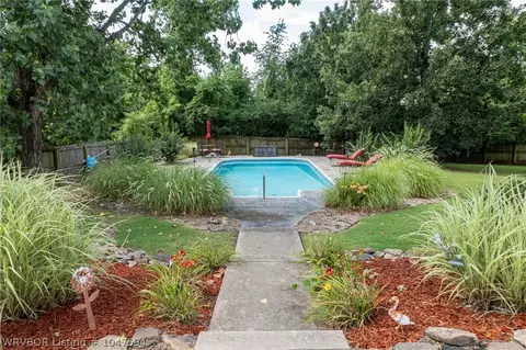 8700 Canopy Oaks Dr, Fort Smith, AR 72903 photo 7