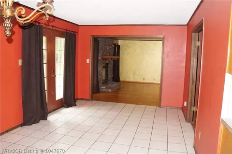 2004 N 48th Cir, Fort Smith, AR 72904 photo 11