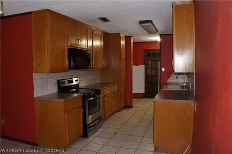2004 N 48th Cir, Fort Smith, AR 72904 photo 13