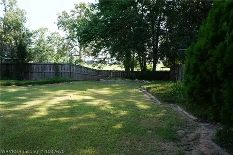 2004 N 48th Cir, Fort Smith, AR 72904 photo 5