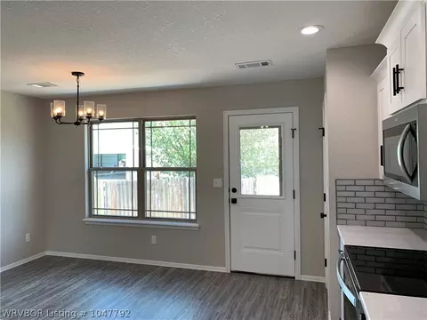 107 Chase Ln, Pocola, OK 74902 photo 9