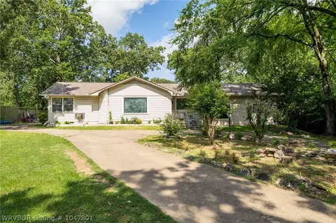 1310 Burnham Rd, Fort Smith, AR 72903 photo 3